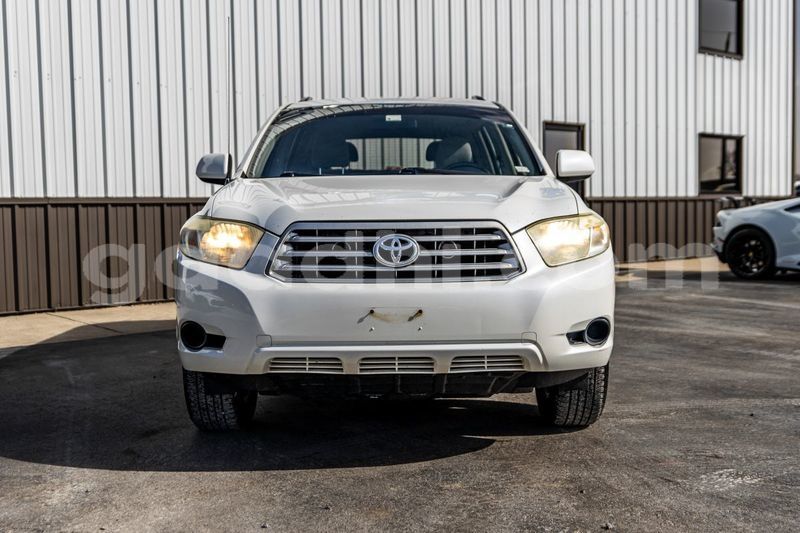 Big with watermark toyota highlander somalia berbera 5902