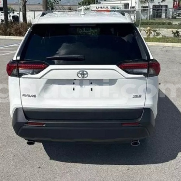 Big with watermark toyota rav4 bari bandarbeyla 5907