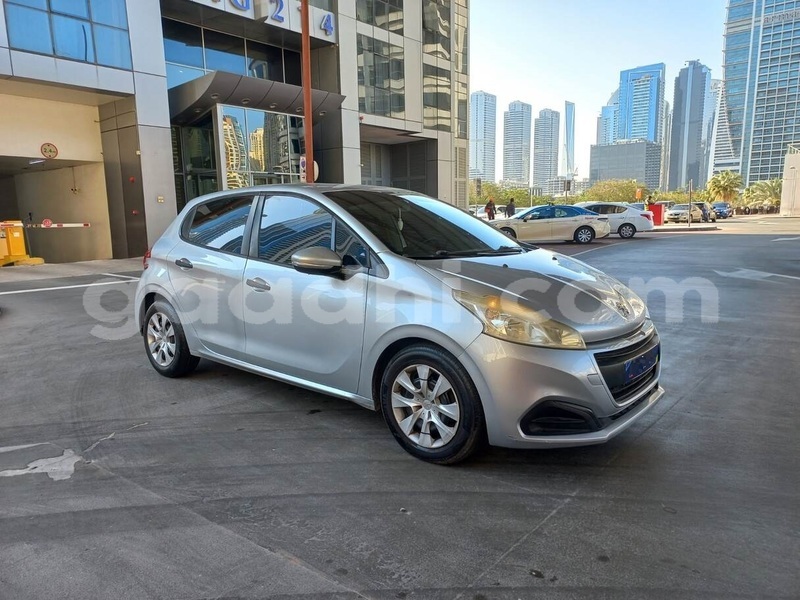 Big with watermark peugeot 208 somalia mogadishu 5926