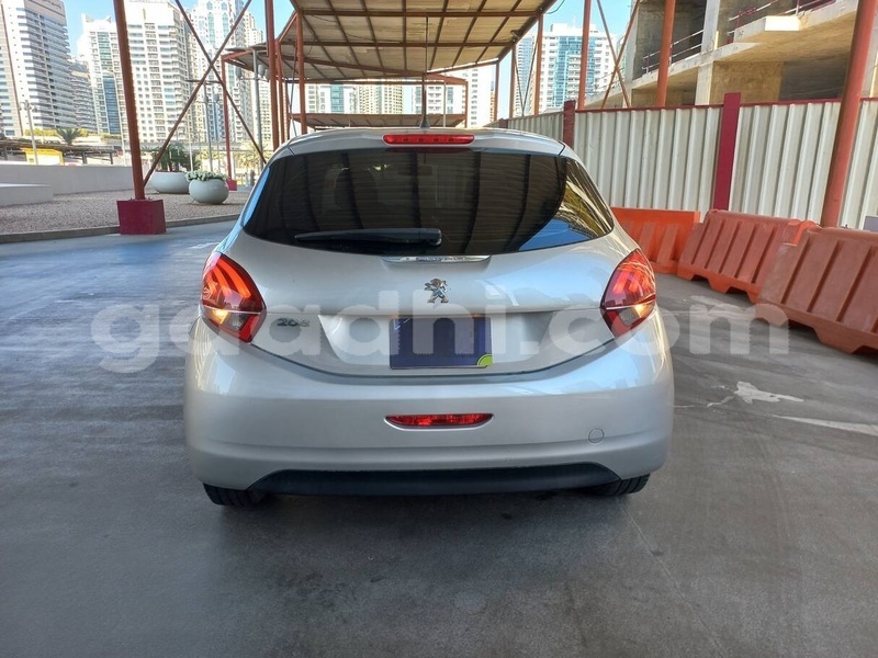 Big with watermark peugeot 208 somalia mogadishu 5926