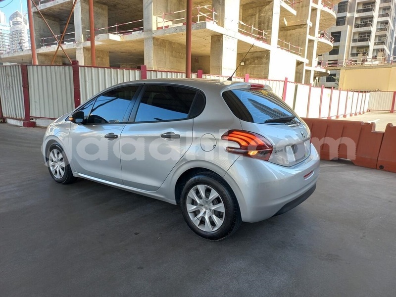 Big with watermark peugeot 208 somalia mogadishu 5926