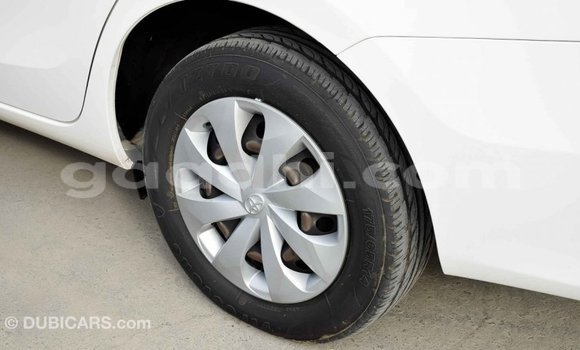 Imported Toyota Yaris White Makiinaa iti Import - Dubai keessatti Somalia keessatti Imported Toyota Yaris White Makiinaa iti Import - Dubai keessatti Somalia keessatti