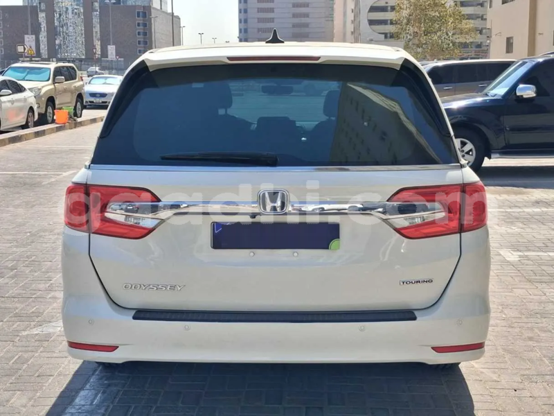 Big with watermark honda odyssey somalia mogadishu 5930