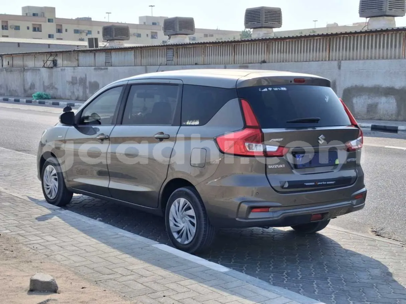 Big with watermark suzuki ertiga somalia mogadishu 5932