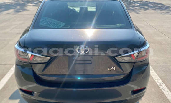 ይግዙ ያገለገለ Toyota Yaris ጥቁር መኪና በ ሞቃዲሾ በ ሶማሊያ ይግዙ ያገለገለ Toyota Yaris ጥቁር መኪና በ ሞቃዲሾ በ ሶማሊያ
