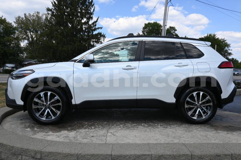 Big with watermark toyota corolla cross somalia mogadishu 5936