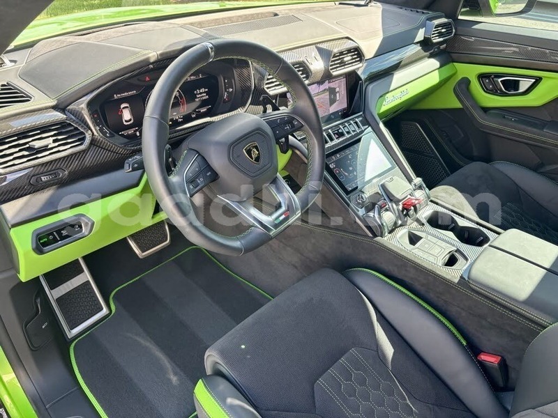 Big with watermark lamborghini urus somalia baidoa 5946