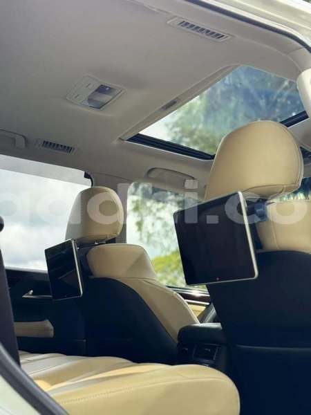 Big with watermark lexus lx somalia mogadishu 5948