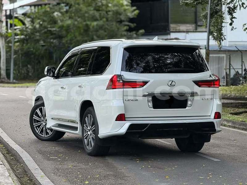 Big with watermark lexus lx somalia mogadishu 5948