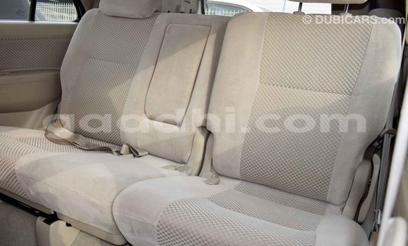 Imported Toyota Fortuner White Makiinaa iti Import - Dubai keessatti Somalia keessatti Imported Toyota Fortuner White Makiinaa iti Import - Dubai keessatti Somalia keessatti