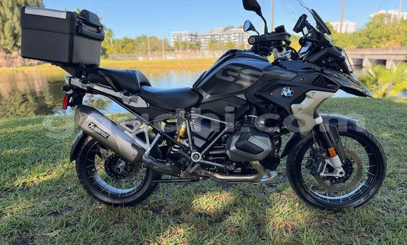 Acheter Occasion Moto BMW GS Noir à Afgooye, Somalie