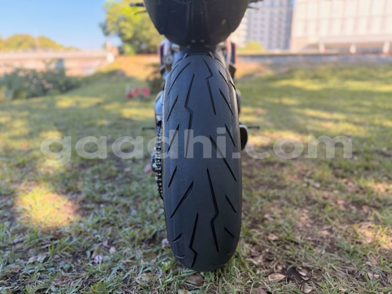 Big with watermark ducati streetfighter bari alula 5979