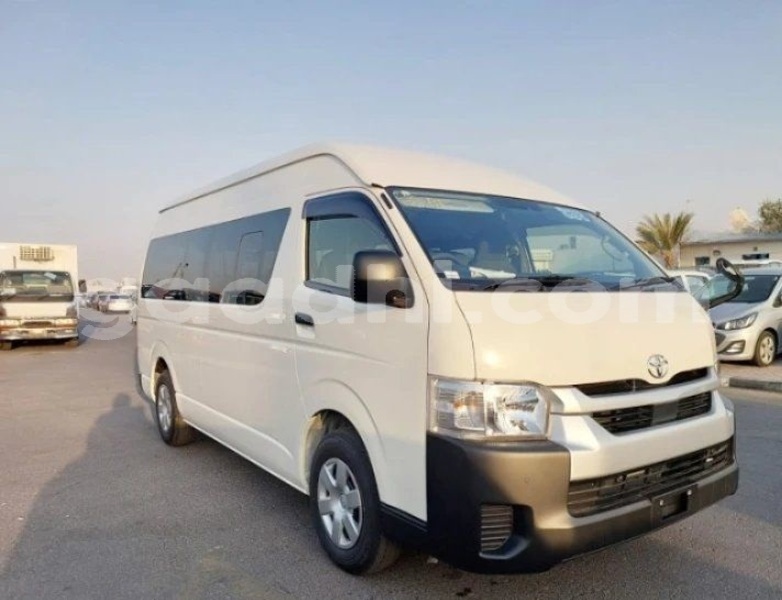 Big with watermark toyota hiace somalia mogadishu 5982