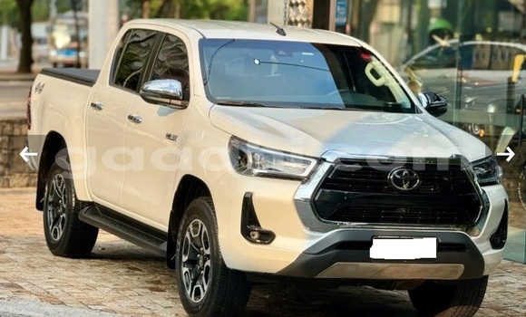 اشتري مستعمل Toyota Hilux أبيض سيارة في مقديشو في الصومال اشتري مستعمل Toyota Hilux أبيض سيارة في مقديشو في الصومال