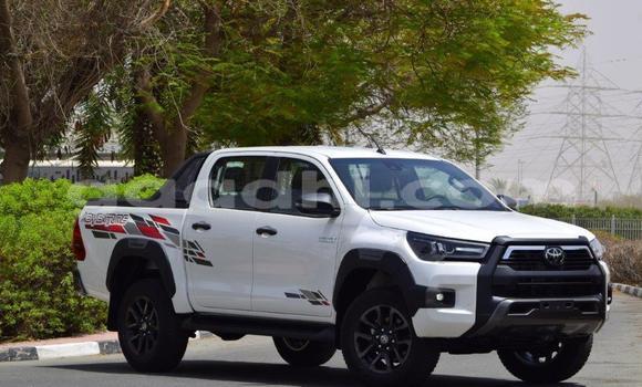 اشتري مستعمل Toyota Hilux أبيض سيارة في مقديشو في الصومال اشتري مستعمل Toyota Hilux أبيض سيارة في مقديشو في الصومال