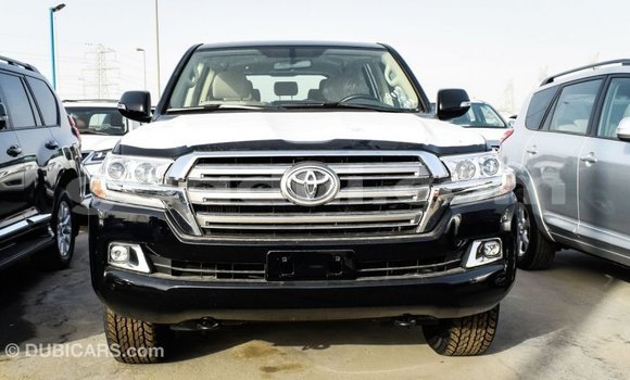 Acheter Import Voiture Toyota Land Cruiser Noir à Import - Dubai, Somalie Acheter Import Voiture Toyota Land Cruiser Noir à Import - Dubai, Somalie