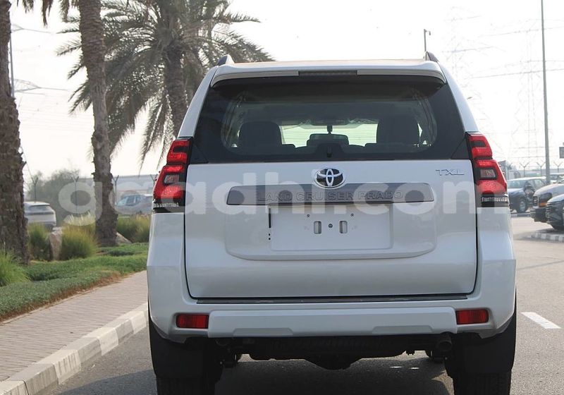 Big with watermark toyota land cruiser prado bari bandarmu ayo 5995