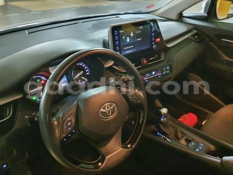 Big with watermark toyota c hr bari bandarmu ayo 6003