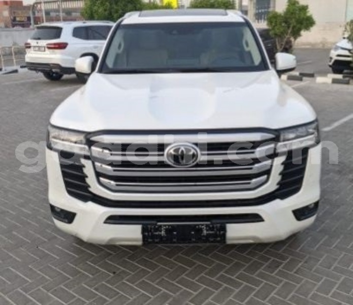 Big with watermark toyota land cruiser bari bandarmu ayo 6010