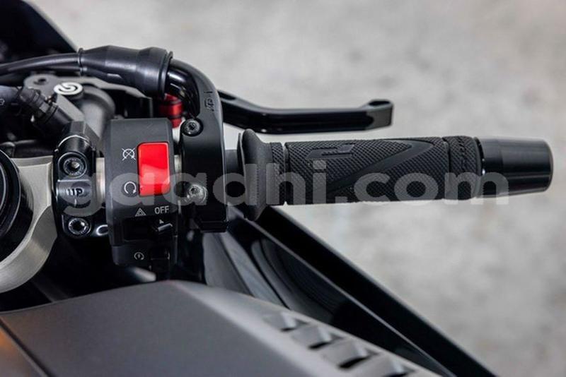 Big with watermark yamaha yzf awdal baki 6016