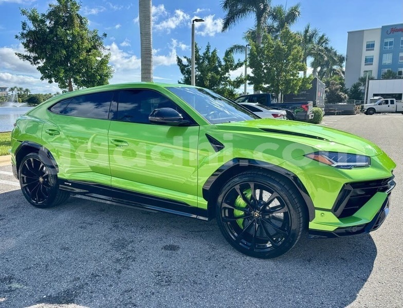 Big with watermark lamborghini urus awdal baki 6022
