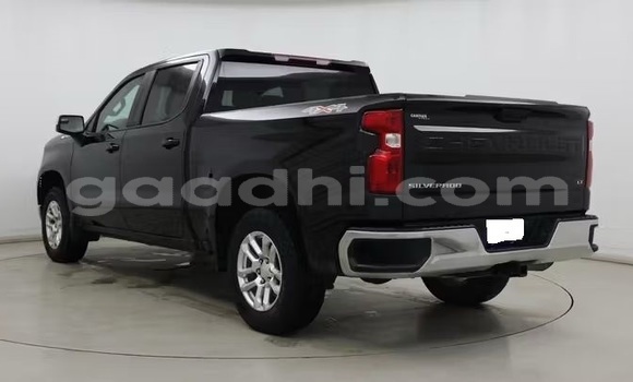 Buy Used Chevrolet Silverado Black Car in Bandarmu'ayo in Bari Buy Used Chevrolet Silverado Black Car in Bandarmu'ayo in Bari