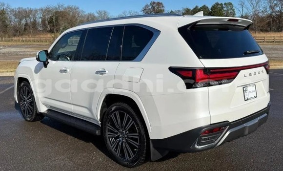 اشتري مستعمل Lexus LX أبيض سيارة في Bandarbeyla في باري اشتري مستعمل Lexus LX أبيض سيارة في Bandarbeyla في باري