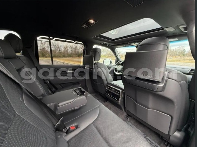 Big with watermark lexus lx bari bandarmu ayo 6094