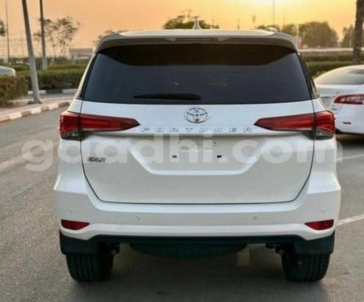 Big with watermark toyota fortuner bari bandarmu ayo 6096