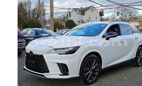 ይግዙ ያገለገለ Lexus RX 350 ነጭ መኪና በ ባንድሩሞኢዮ በ ባሪ