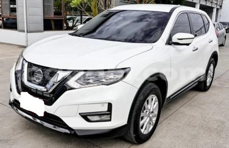 Big with watermark nissan x trail bari bandarmu ayo 6113