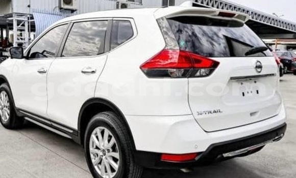 اشتري مستعمل Nissan X–Trail أبيض سيارة في Bandarmu'ayo في باري اشتري مستعمل Nissan X–Trail أبيض سيارة في Bandarmu'ayo في باري
