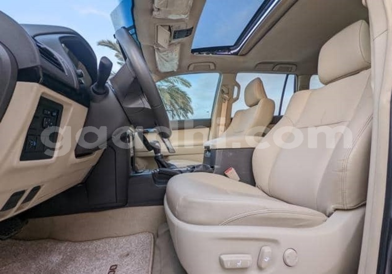 Big with watermark toyota land cruiser prado bari bandarmu ayo 6115