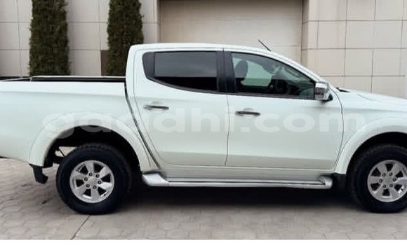 Buy Used Mitsubishi L200 White Car in Bandarmu'ayo in Bari Buy Used Mitsubishi L200 White Car in Bandarmu'ayo in Bari