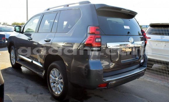 Acheter Import Voiture Toyota Prado Autre à Import - Dubai, Somalie Acheter Import Voiture Toyota Prado Autre à Import - Dubai, Somalie