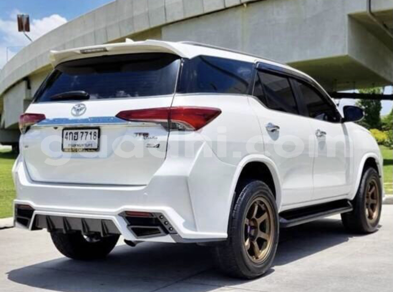 Big with watermark toyota fortuner somaliland hargeysa 6148