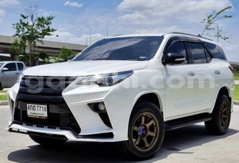 Big with watermark toyota fortuner somaliland hargeysa 6148