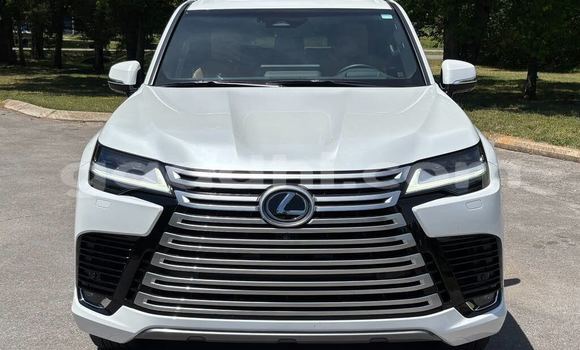 ይግዙ ያገለገለ Lexus LX ነጭ መኪና በ ሞቃዲሾ በ ሶማሊያ ይግዙ ያገለገለ Lexus LX ነጭ መኪና በ ሞቃዲሾ በ ሶማሊያ
