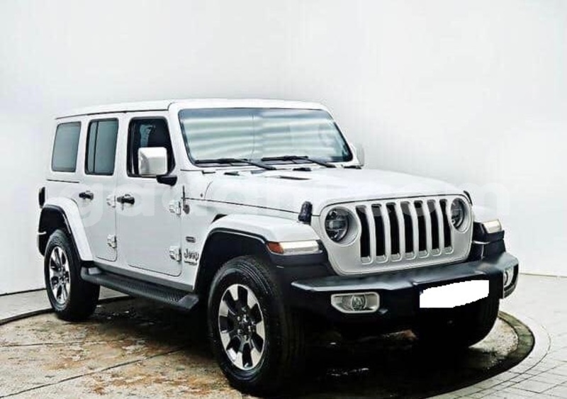 Big with watermark jeep wrangler bari bandarmu ayo 6153