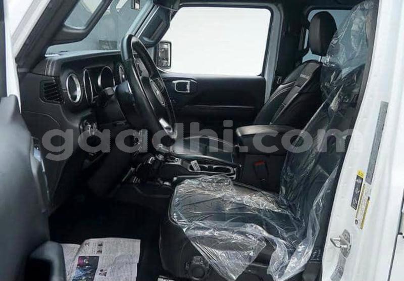 Big with watermark jeep wrangler bari bandarmu ayo 6153