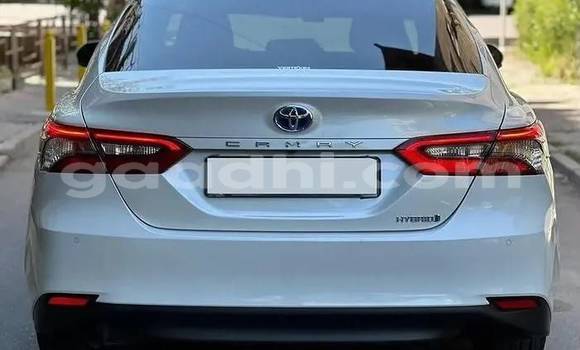 ይግዙ ያገለገለ Toyota Camry ነጭ መኪና በ ባንድሩሞኢዮ በ ባሪ ይግዙ ያገለገለ Toyota Camry ነጭ መኪና በ ባንድሩሞኢዮ በ ባሪ