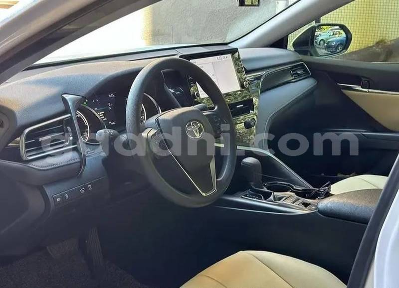 Big with watermark toyota camry bari bandarmu ayo 6154