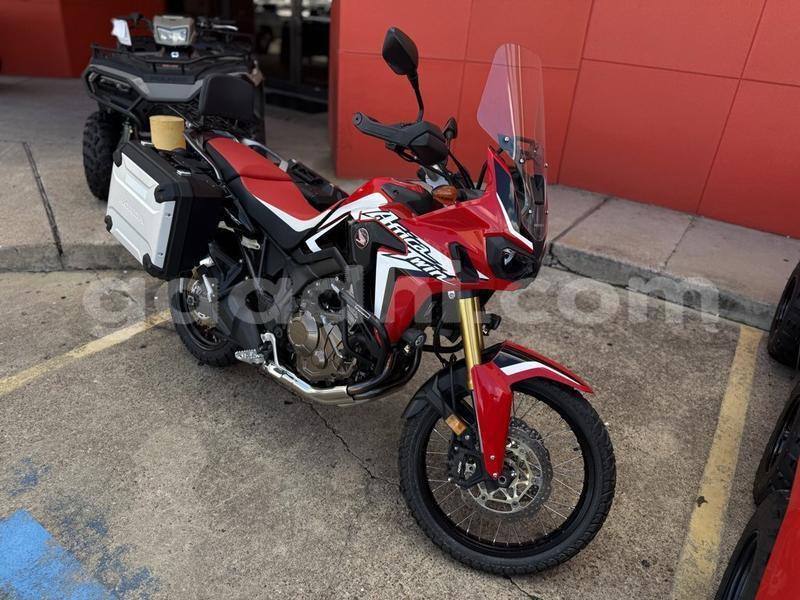 Big with watermark honda crf somalia mogadishu 6157