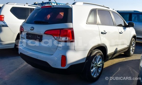 Imported Kia Sorento White Makiinaa iti Import - Dubai keessatti Somalia keessatti Imported Kia Sorento White Makiinaa iti Import - Dubai keessatti Somalia keessatti