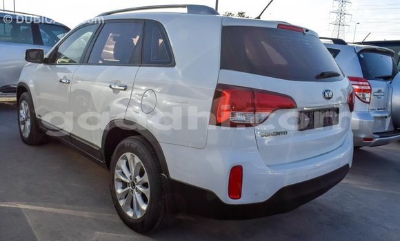 Imported Kia Sorento White Makiinaa iti Import - Dubai keessatti Somalia keessatti Imported Kia Sorento White Makiinaa iti Import - Dubai keessatti Somalia keessatti