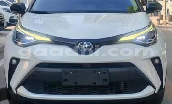 ይግዙ ያገለገለ Toyota Hiace ነጭ መኪና በ ባንድሩሞኢዮ በ ባሪ ይግዙ ያገለገለ Toyota Hiace ነጭ መኪና በ ባንድሩሞኢዮ በ ባሪ