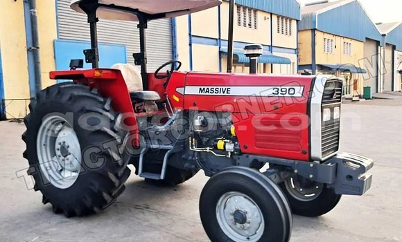 Nunua Mpya Caterpillar 120 Nyekundu Lori ndani ya Mogadishu nchini Somalia Nunua Mpya Caterpillar 120 Nyekundu Lori ndani ya Mogadishu nchini Somalia