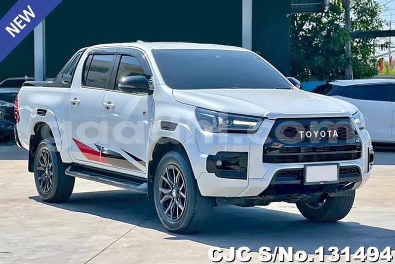Big with watermark toyota hiluxe revo somalia mogadishu 6174