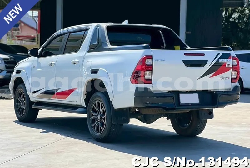 Big with watermark toyota hiluxe revo somalia mogadishu 6174
