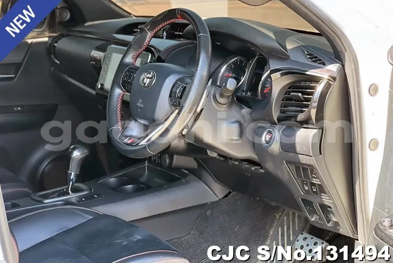 Big with watermark toyota hiluxe revo somalia mogadishu 6174